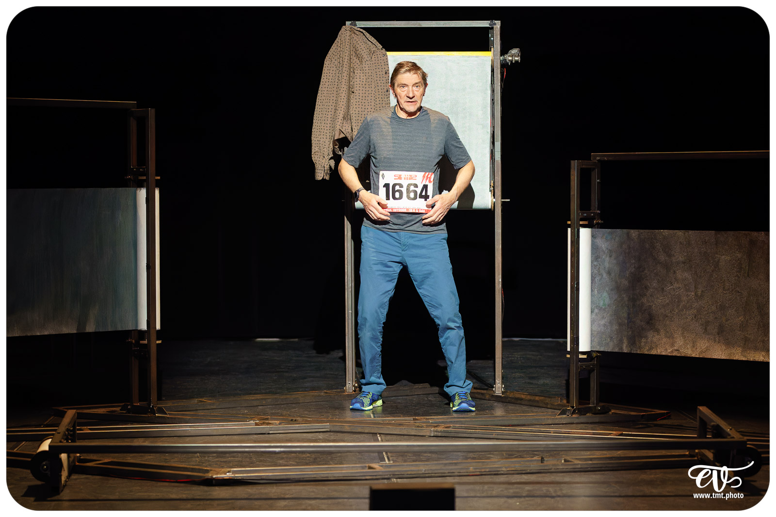 OÙ COURS-TU COMME ÇA ? (CIE PUCEANDPUNEZ)